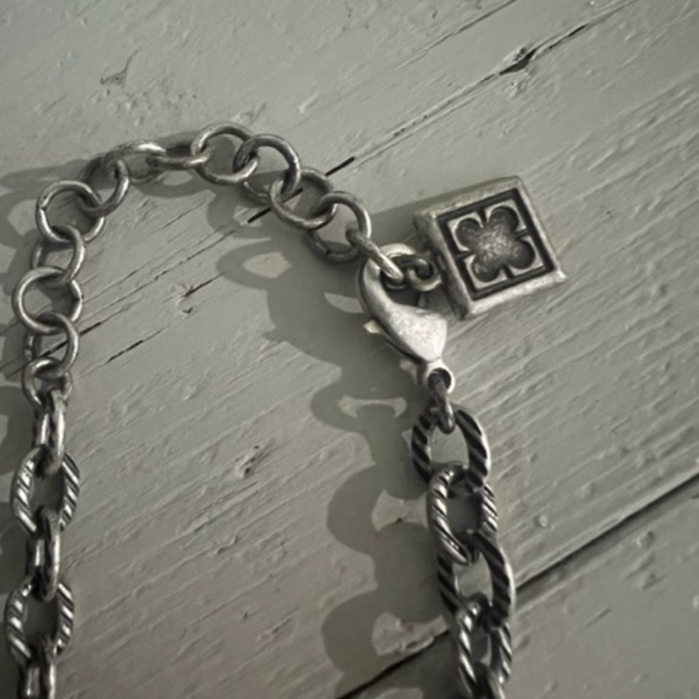 Silver Shell Necklace - Picture 5 of 5
